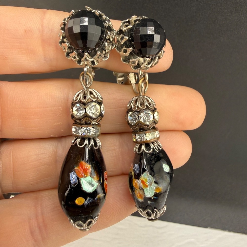 Vintage Glass Dangle Clip On Earrings Black Art Glass Rhinestone
